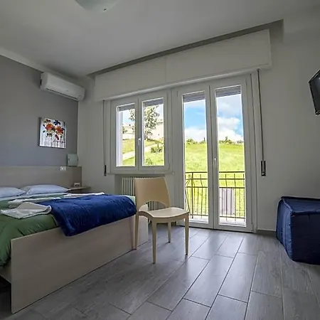 La Castellana Bed & Breakfast 3*